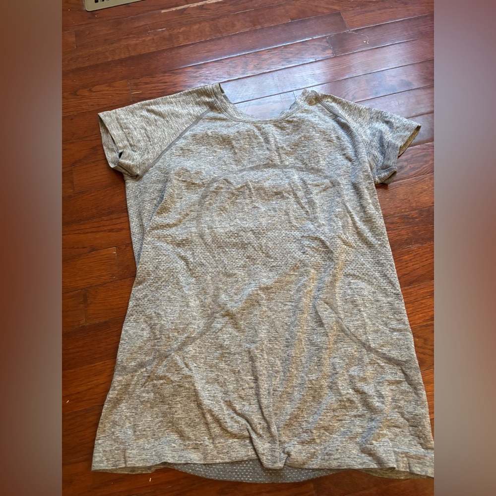 Lululemon swiftly tech